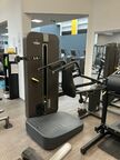 - Artis Technogym ARTIS 18 maszyn / 38000 EUR netto Maszyny do Siłowni