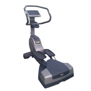 TECHNOGYM  orbitrek stepper CROSSTRAINER