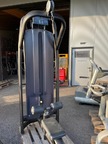 TECHNOGYM selection LAT maszyna