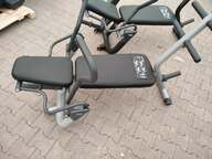 ŁAWKA do treningu mięśni brzucha TECHNOGYM AB CRUNCH